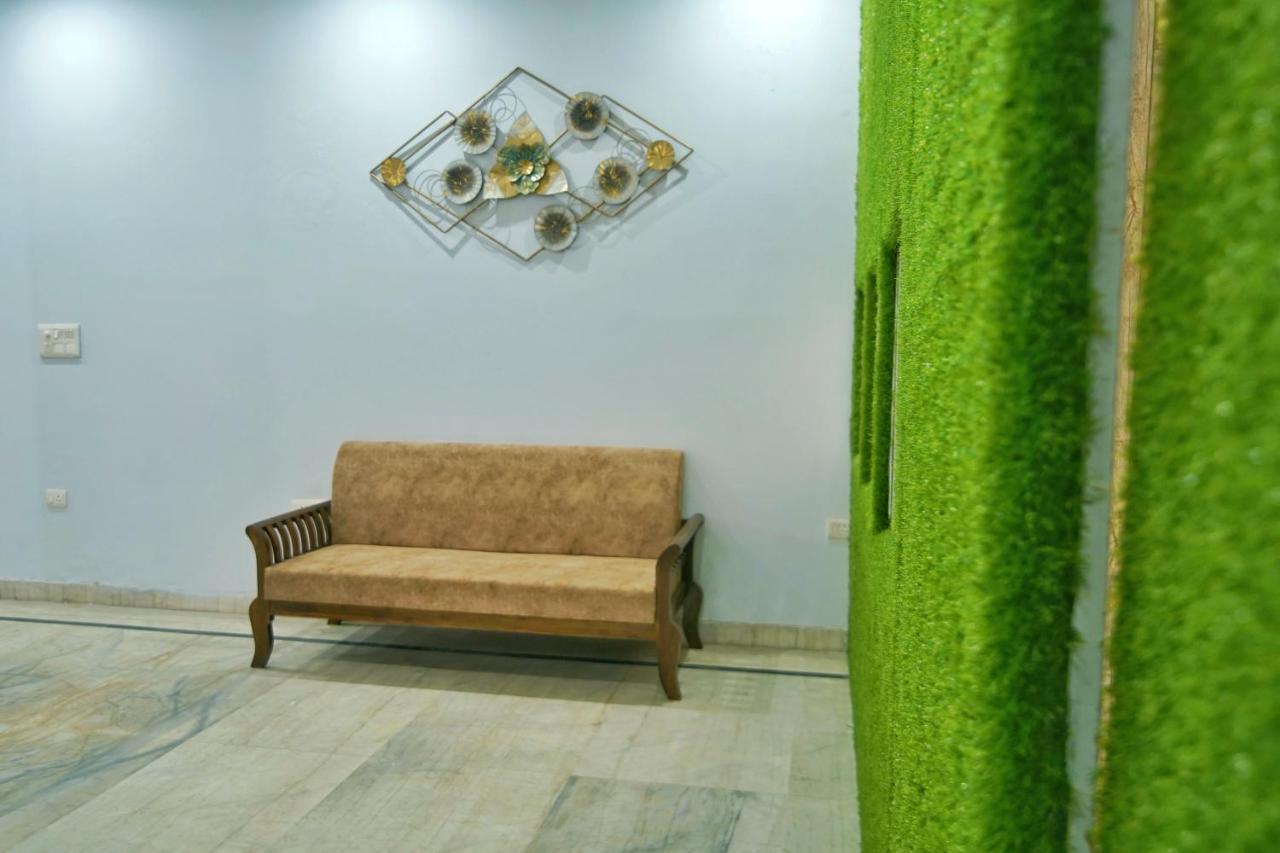 Guest house Lyo Spaces *