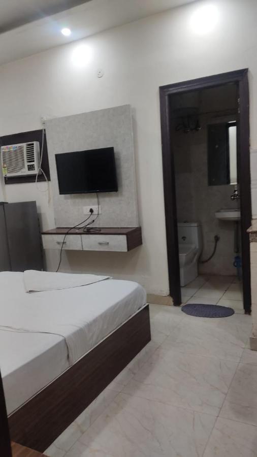 Singh Residency Medanta Hotel 3*