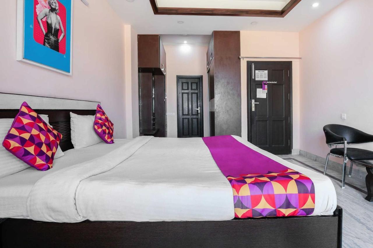 Collection O The Orchid Near Omaxe Celebration Mall Gurgaon