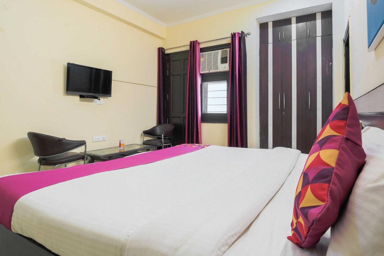 Collection O The Orchid Near Omaxe Celebration Mall 3* Gurgaon