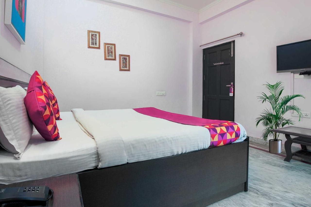 Collection O The Orchid Near Omaxe Celebration Mall Hotel 3*