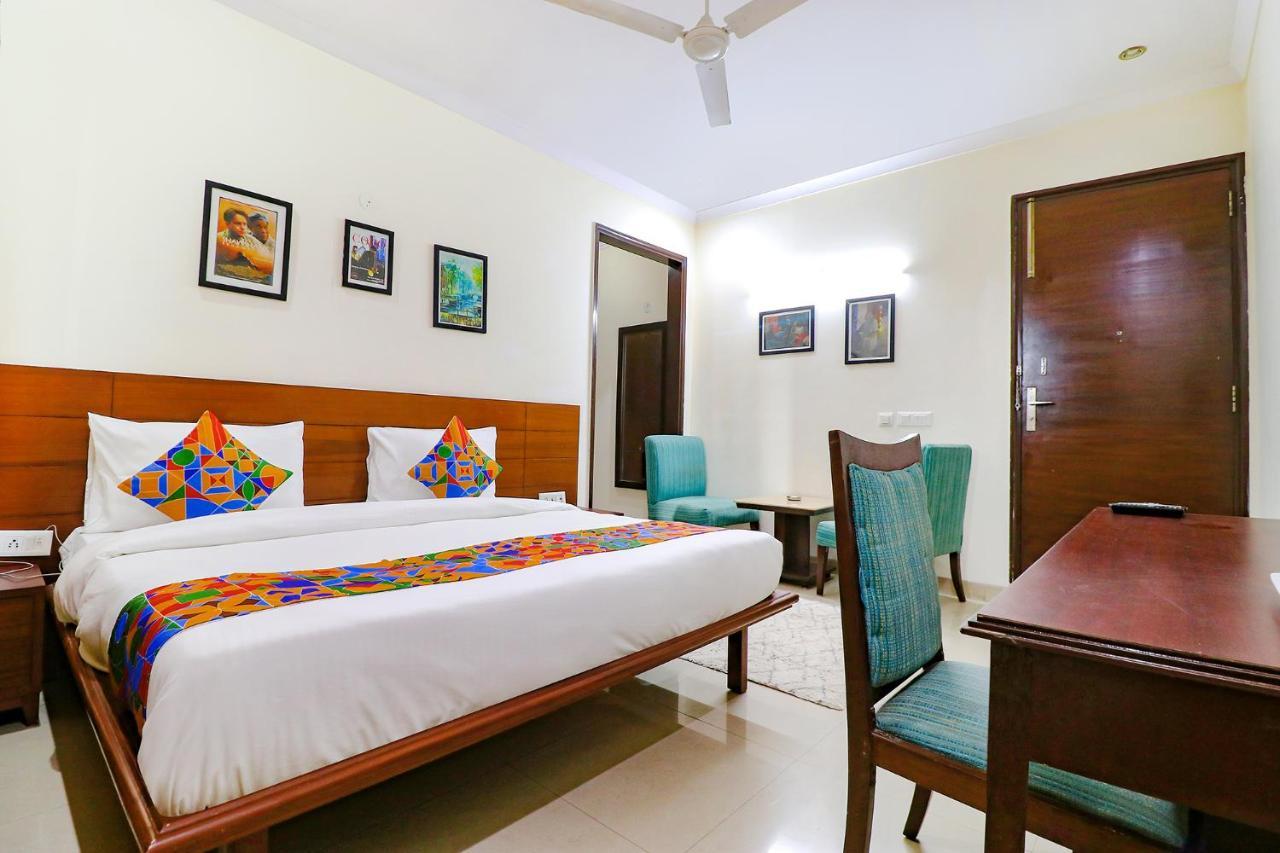 Fabhotel Tipssy 020 Hotel
