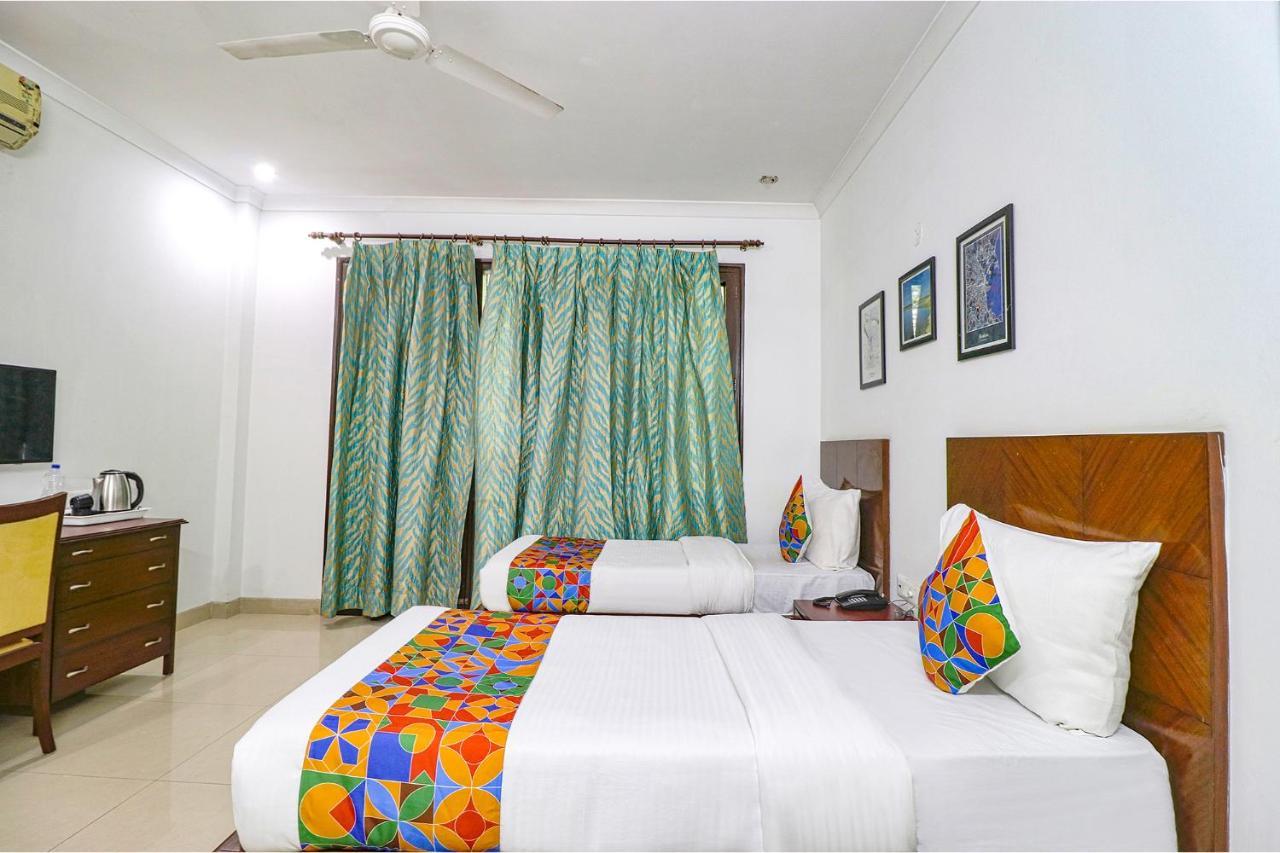 Fabhotel Tipssy 020 Hotel