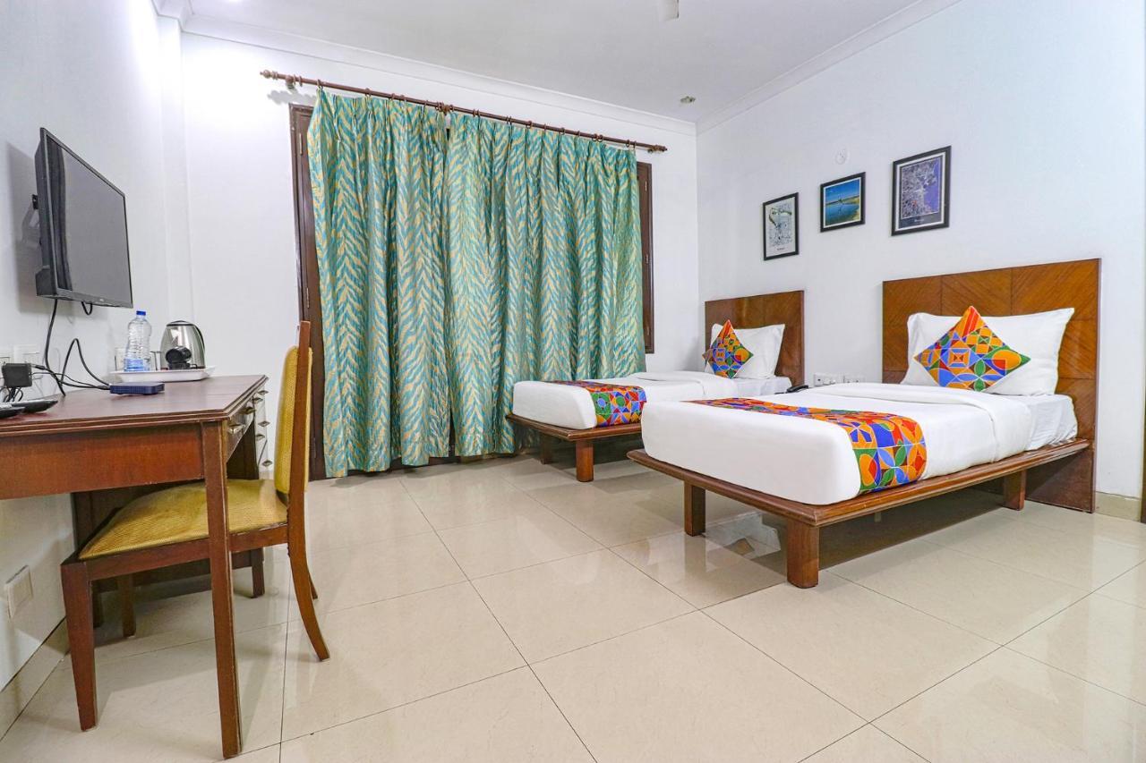 Fabhotel Tipssy 020