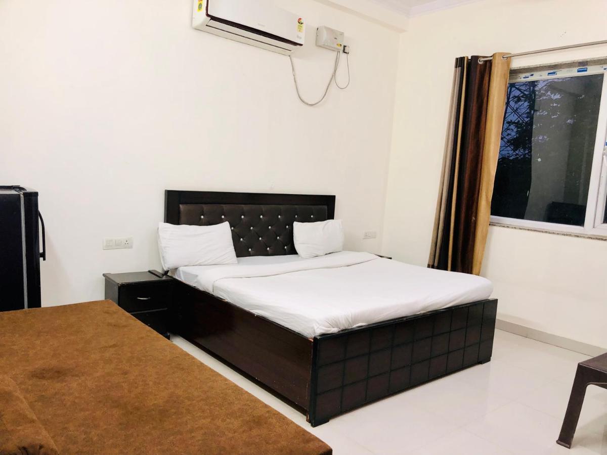Royal Court Residency Guest house Gurgaon