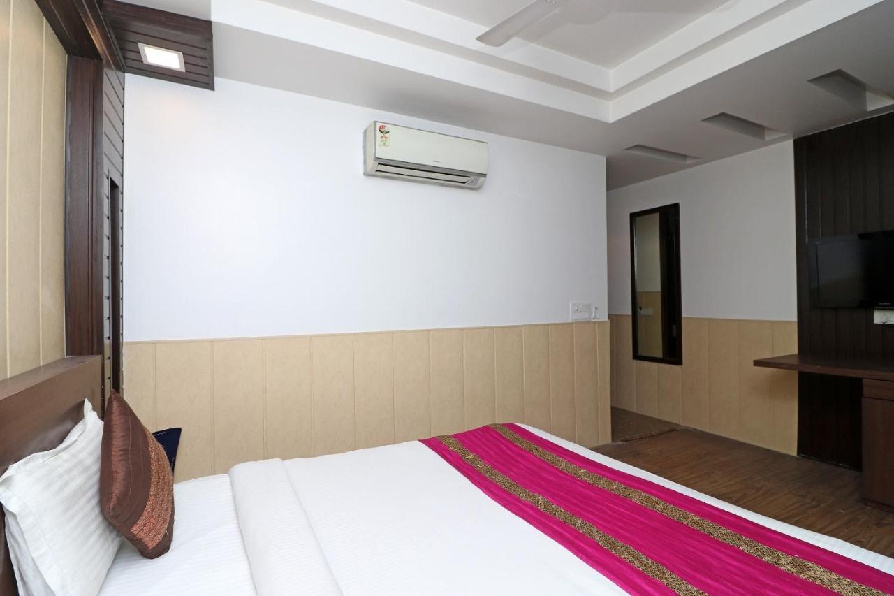 Hotel Oyo Just Near Leisure Valley Park