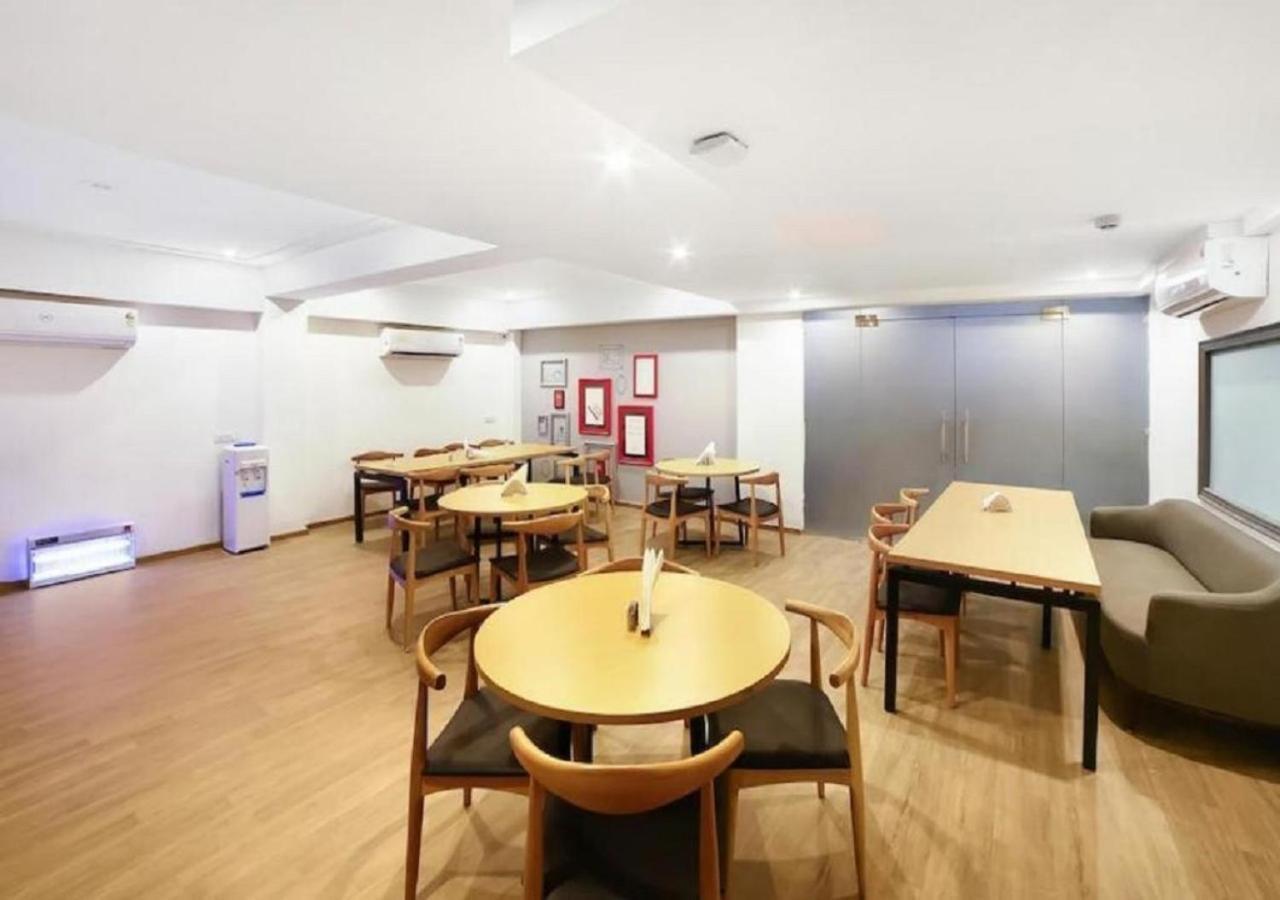 Orange Hotel Gurgaon