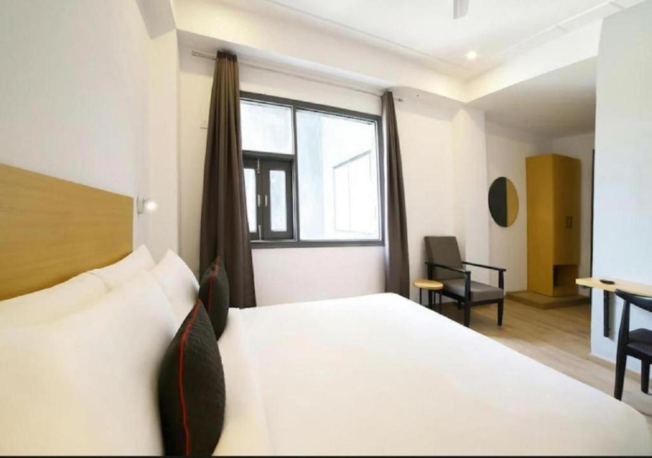 Orange 3* Gurgaon