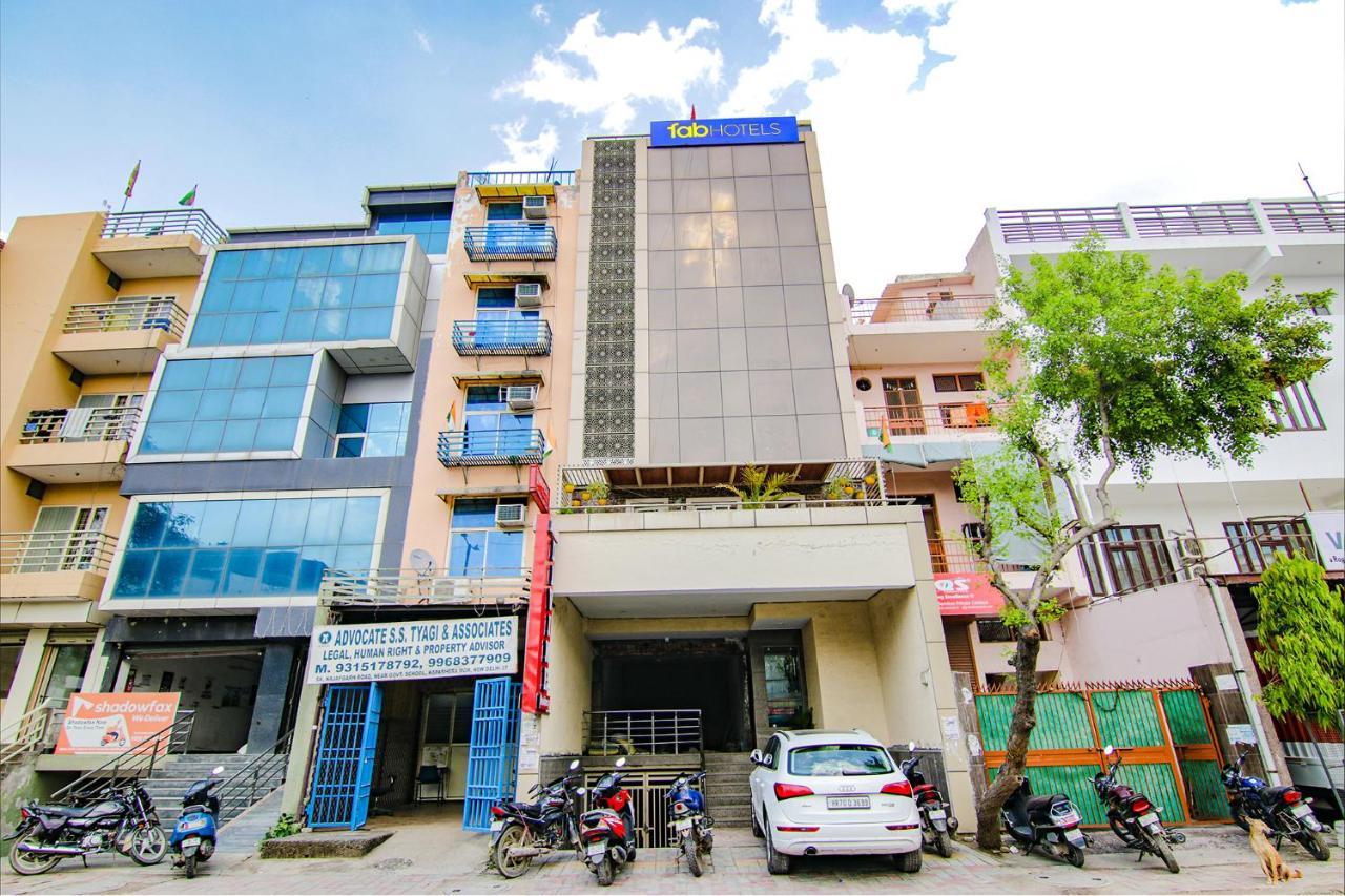 Hotel Fabexpress The Divine Residency Gurgaon