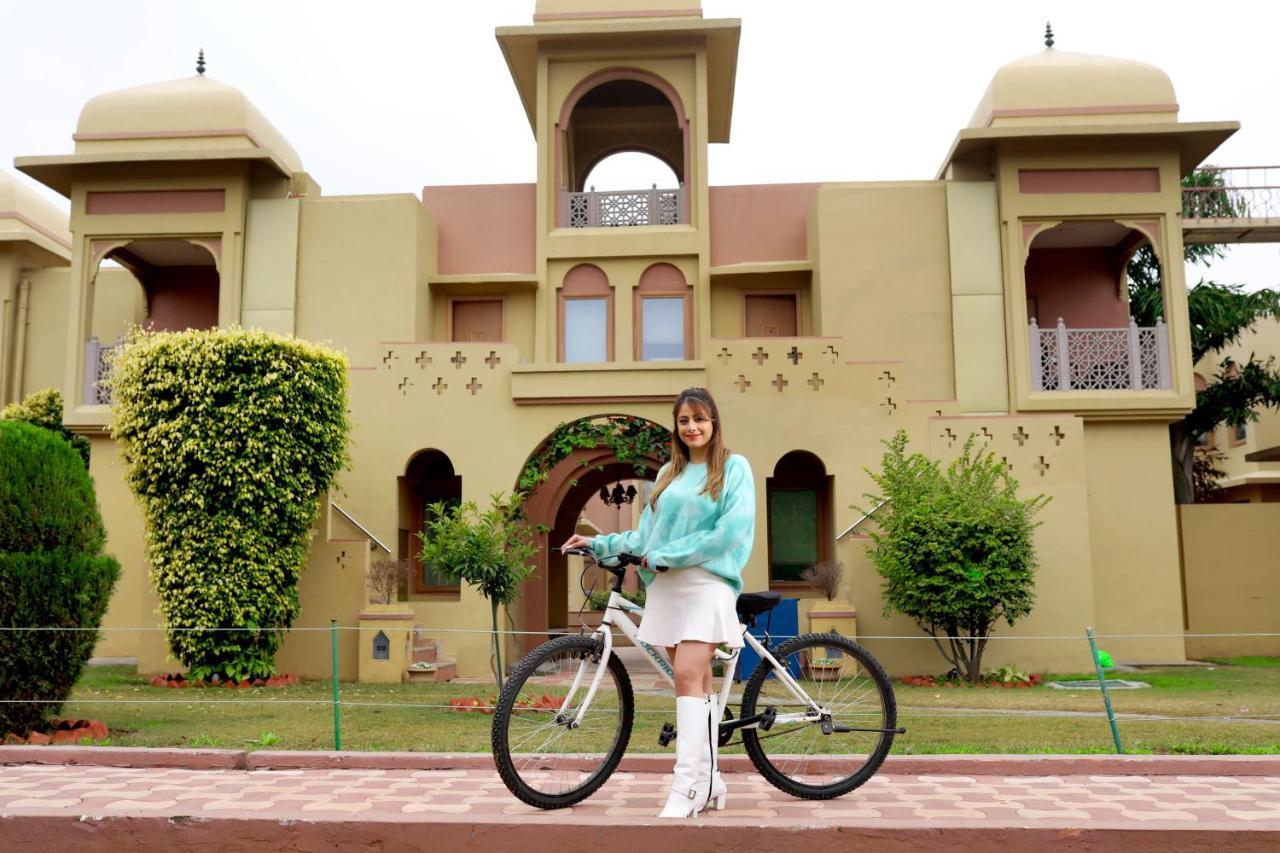 Heritage Village & Manesar-gurgaon 5* Gurgaon