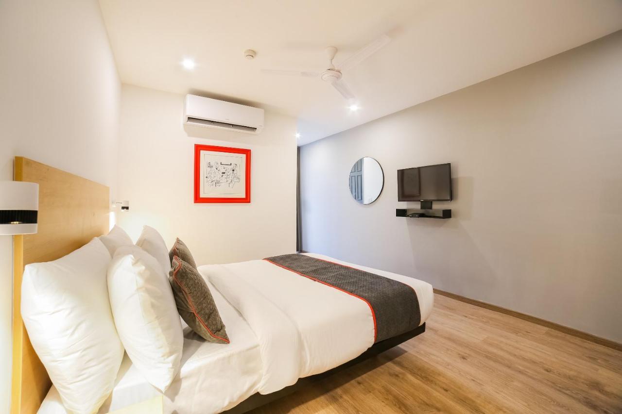 Super Townhouse Near Appu Ghar 4*