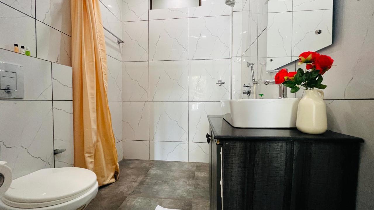 Apartment Bluo Dlf Cybercity - Kitchen, Balcony, Lift