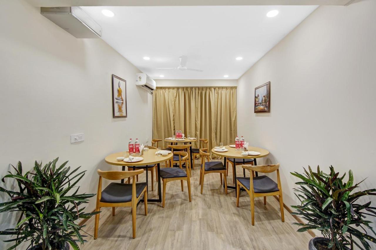 Townhouse Oak Mintstayz Sector 52 Near Artemis Hospital Hotel Gurgaon