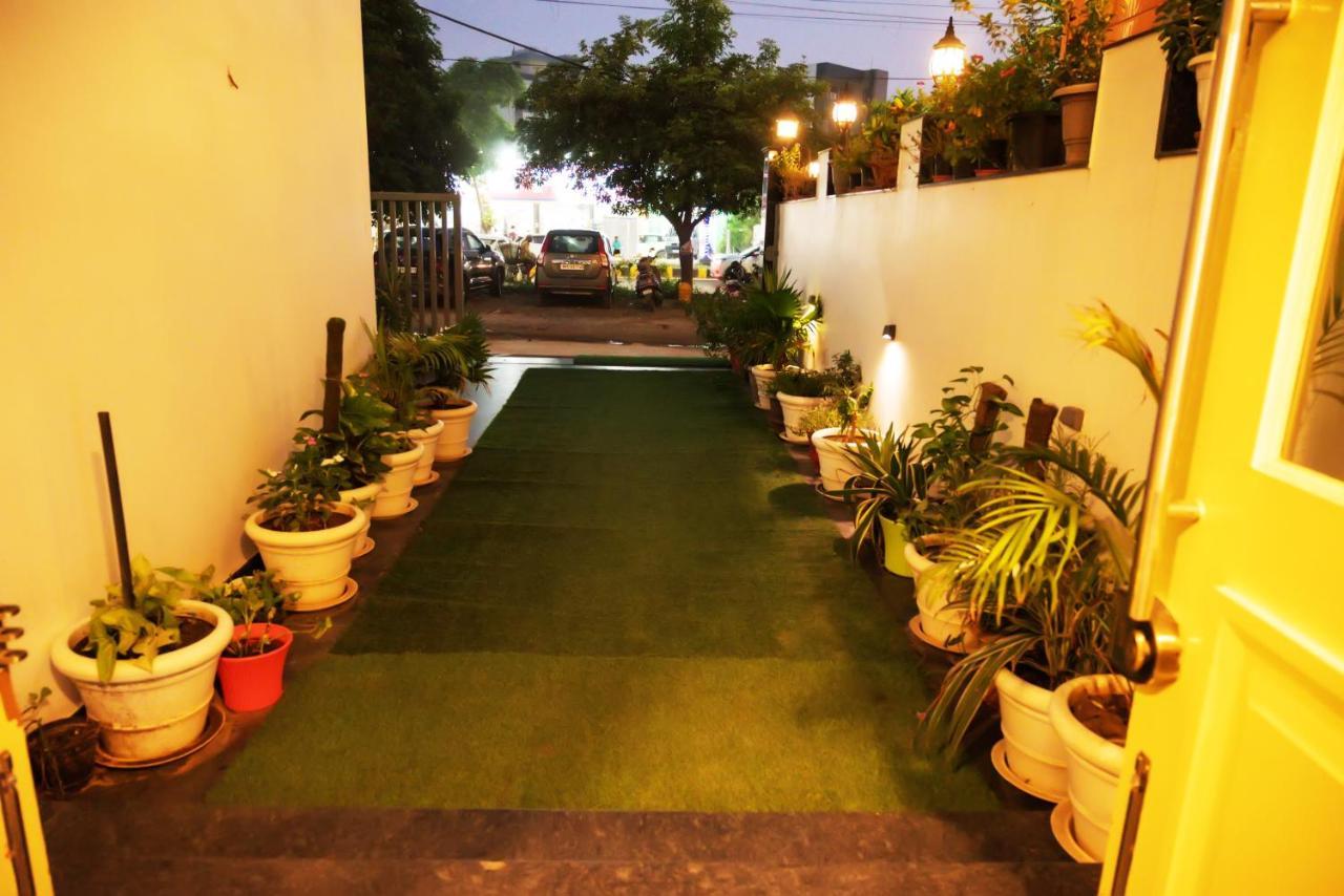 Orange 3* Gurgaon