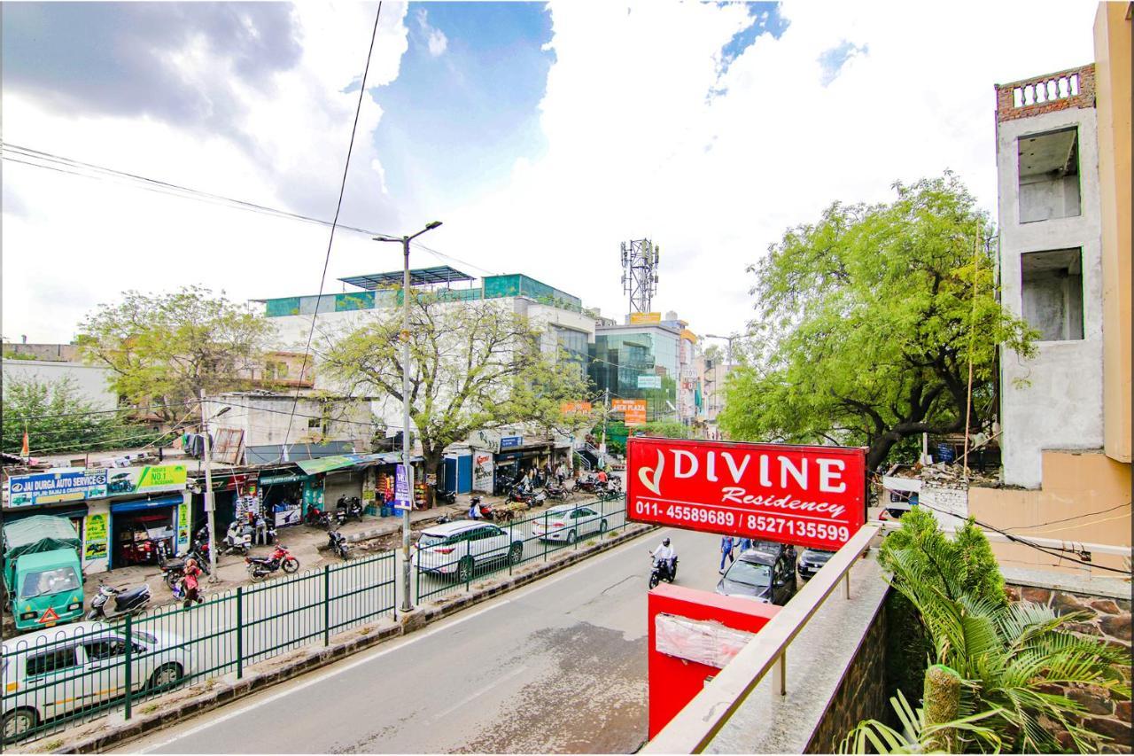 Hotel Fabexpress The Divine Residency