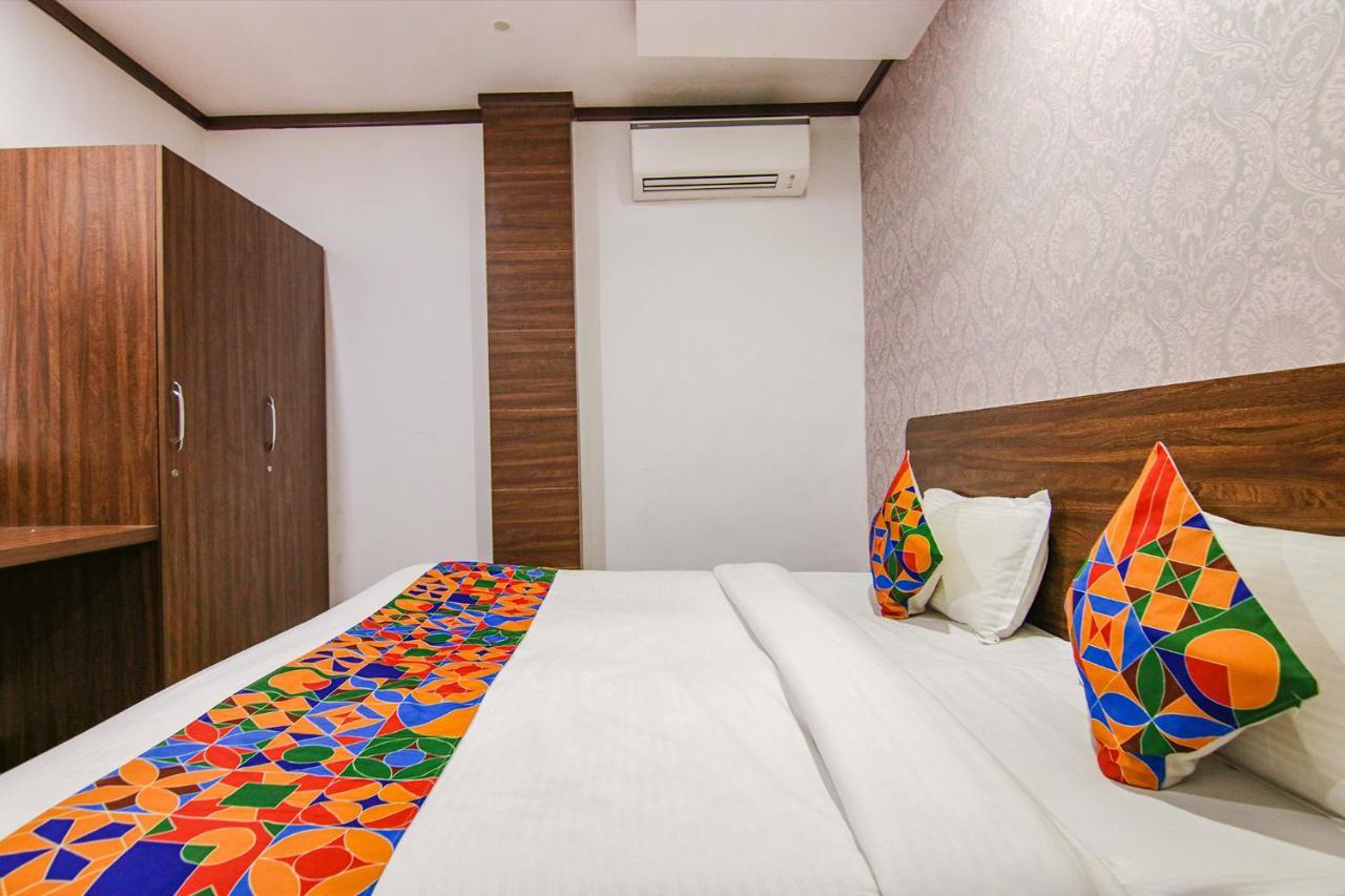Fabexpress The Divine Residency Hotel Gurgaon