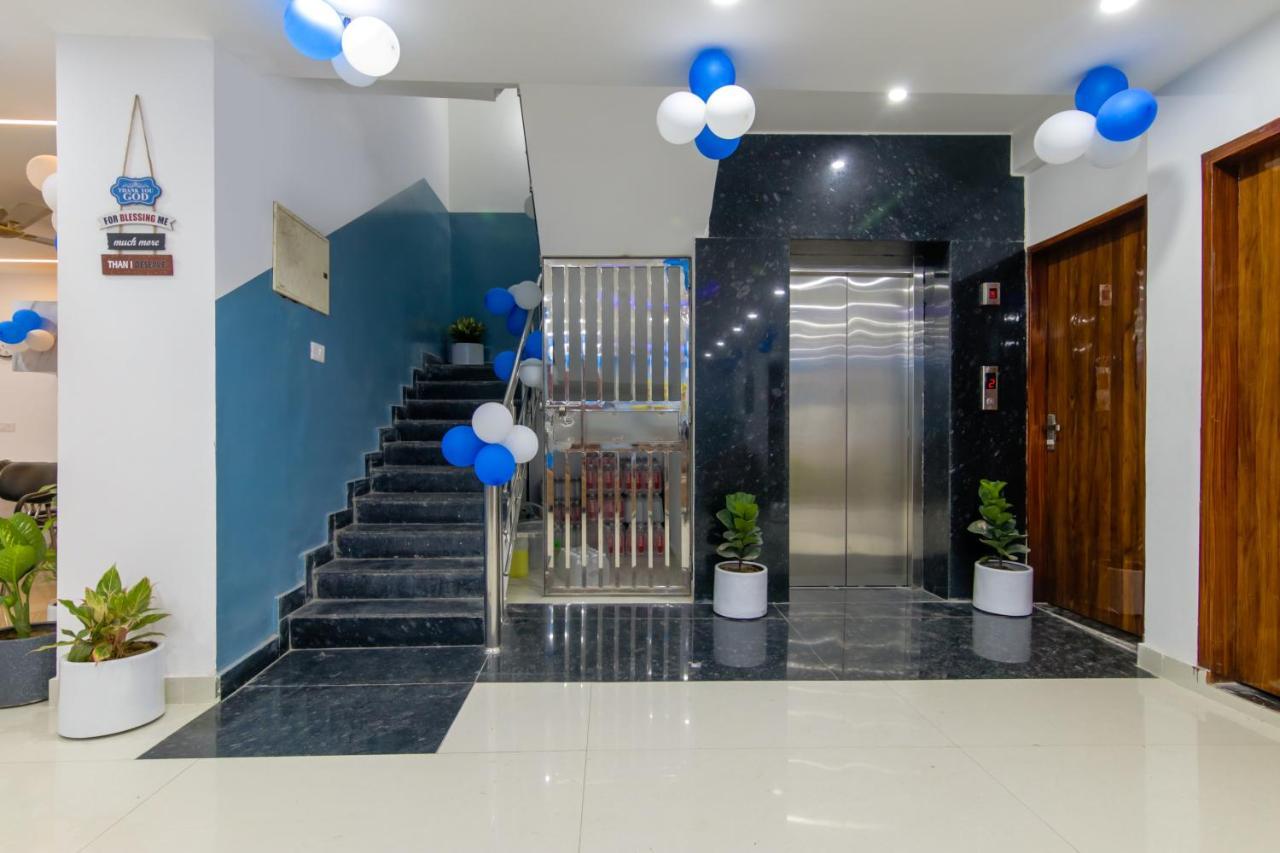 Breezy Serviced Medanta
