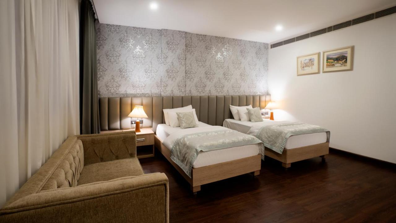 Hotel The Woodbury Gurgaon