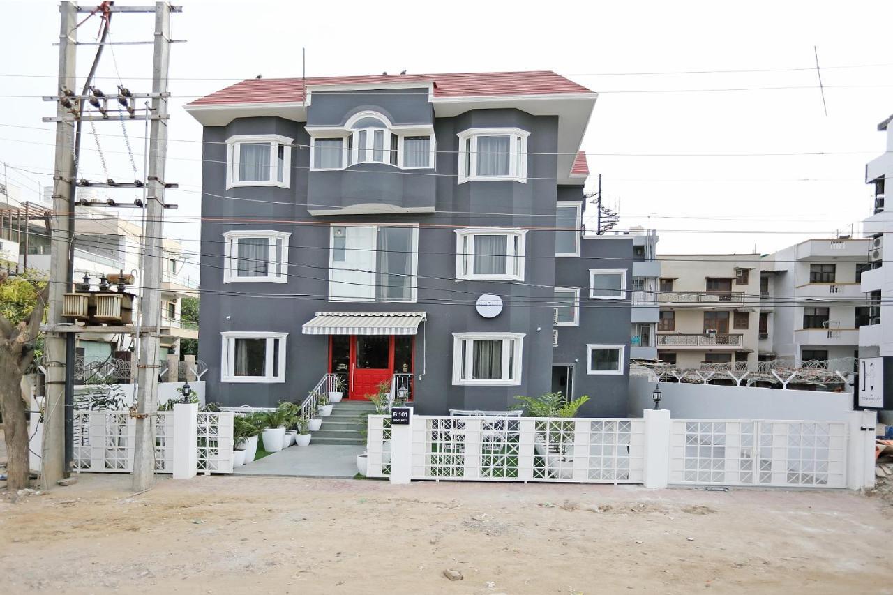 Hotel Oyo Townhouse 17 Huda Center Near Leisure Valley Park 4*