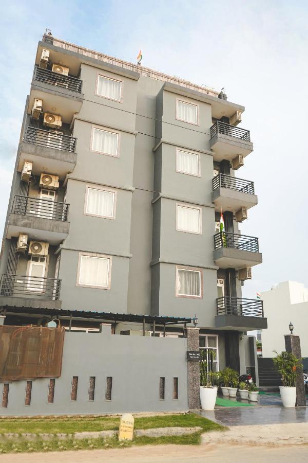 Ls Residency Sector 46 Hotel 3*