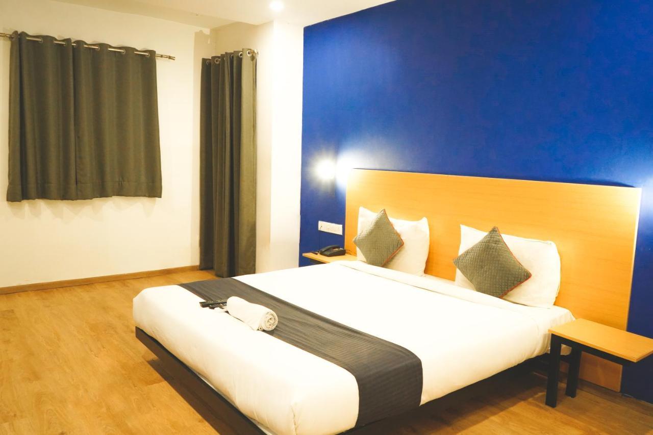 Hotel Ls Residency Sector 46