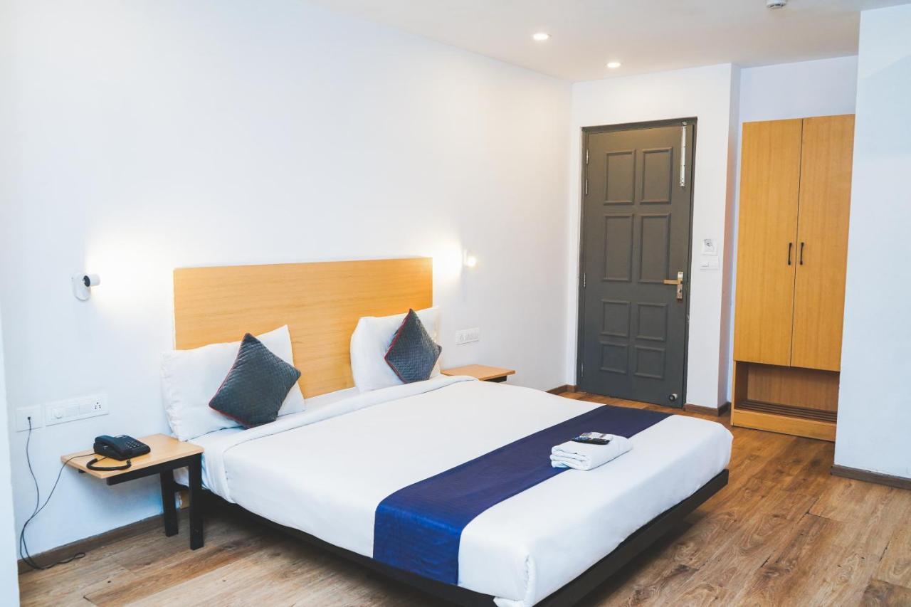 Ls Residency Sector 46 Hotel 3*