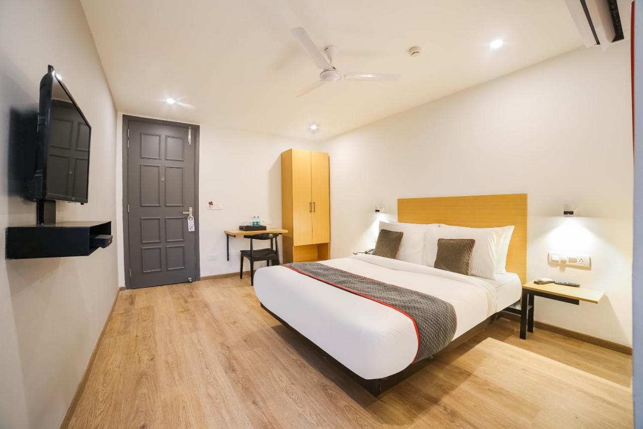 Hotel Super Townhouse Near Appu Ghar Gurgaon