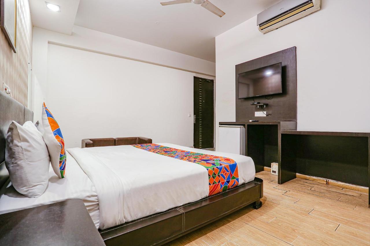 Fabhotel Premium Nest 3* Gurgaon
