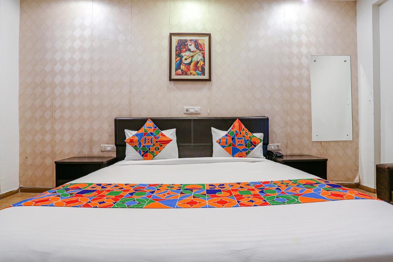 Fabhotel Premium Nest