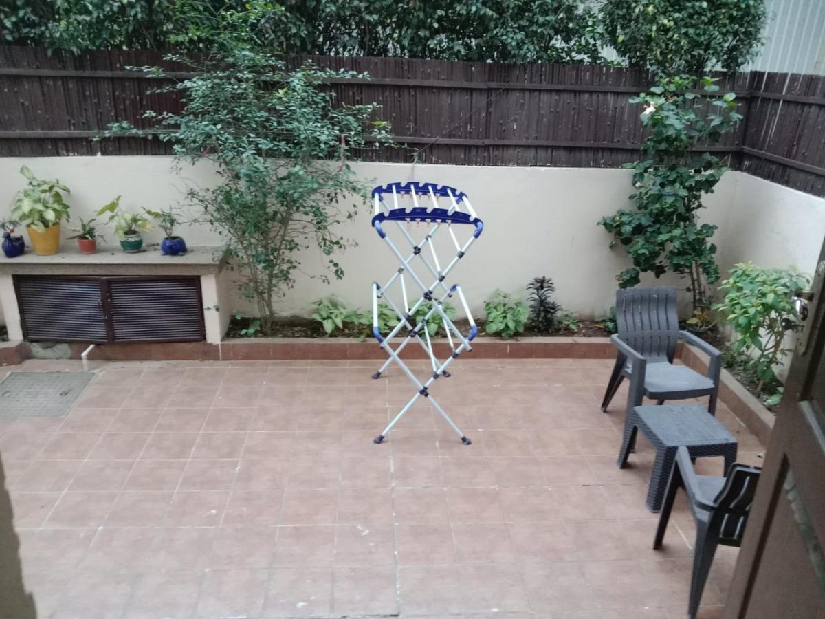 Serviced Near Fortis Hospital 3* Gurgaon