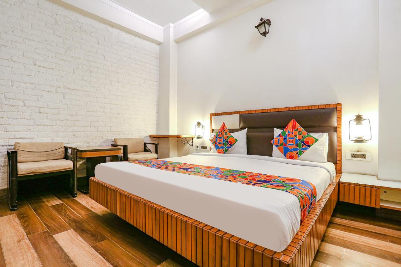 Hotel Fabhotel Premium Nest Gurgaon