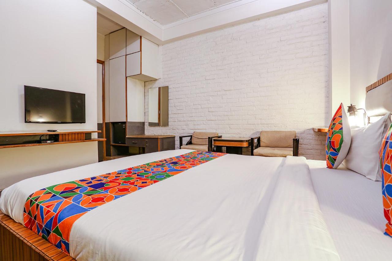 Fabhotel Premium Nest 3*