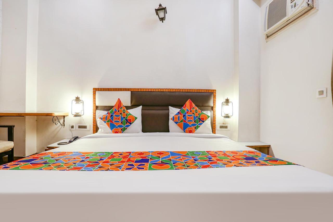 Fabhotel Premium Nest Hotel
