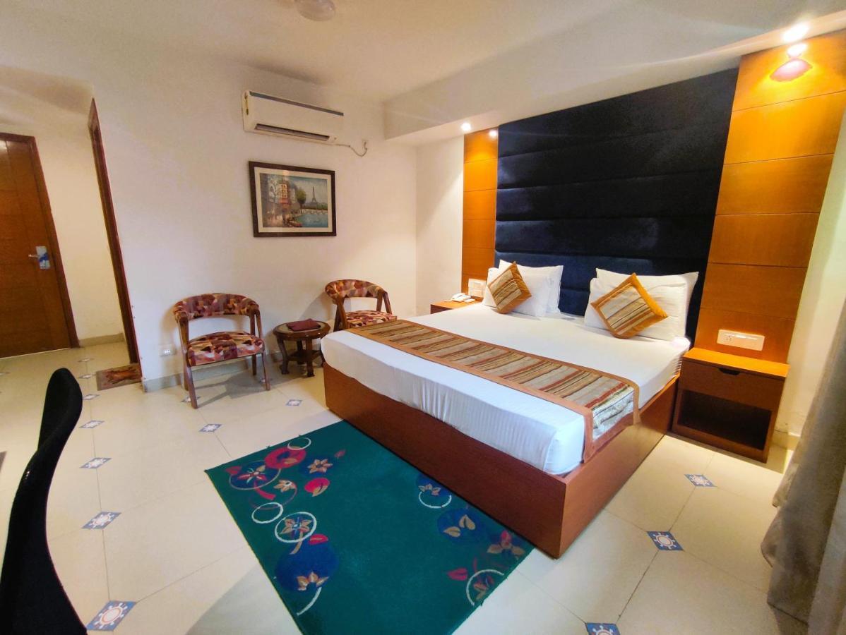 Hotel The Angel & Near Medanta