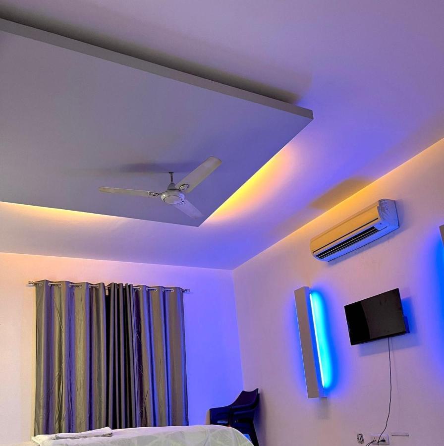 O The Majestic Residency Hotel 3*