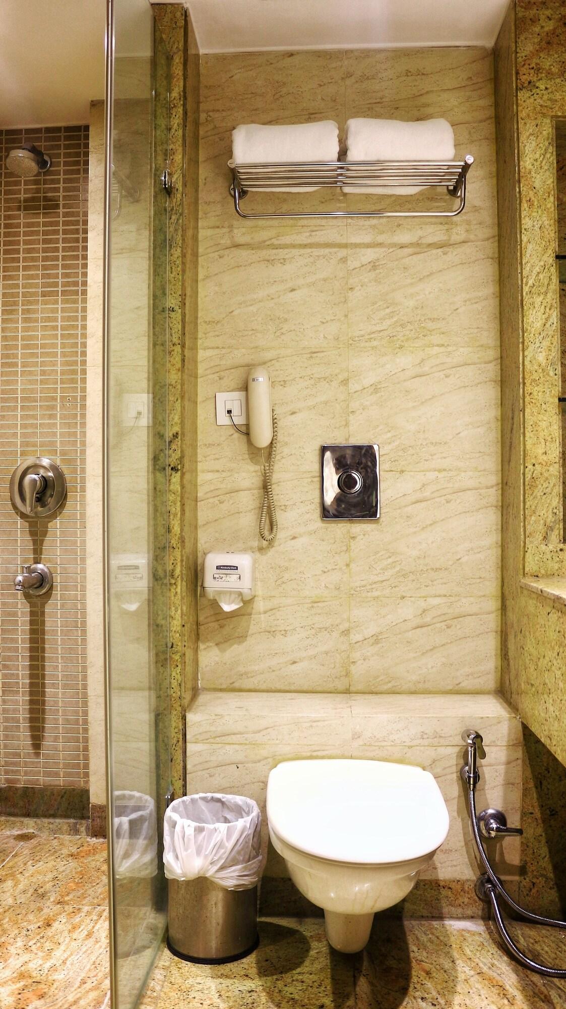 Park Airport Hotel 4*