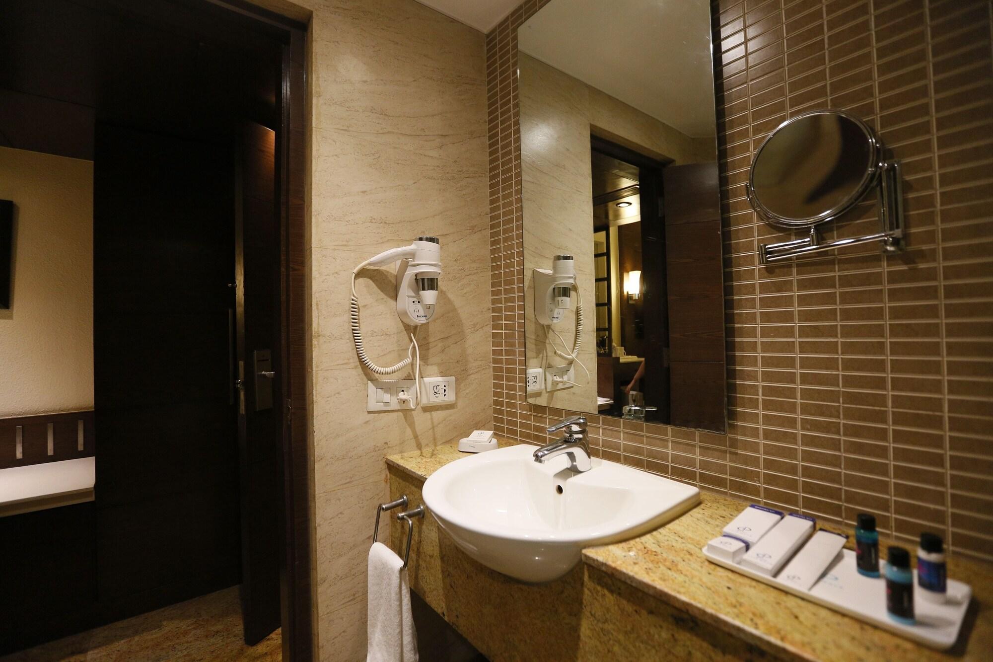 Hotel Park Airport Gurgaon