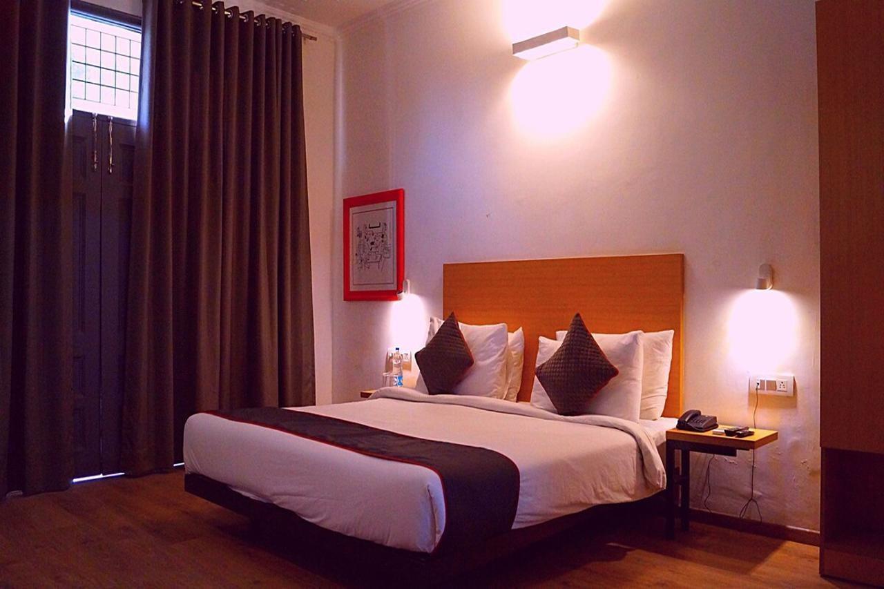 Hotel Spring Sky By Shrigo 3*