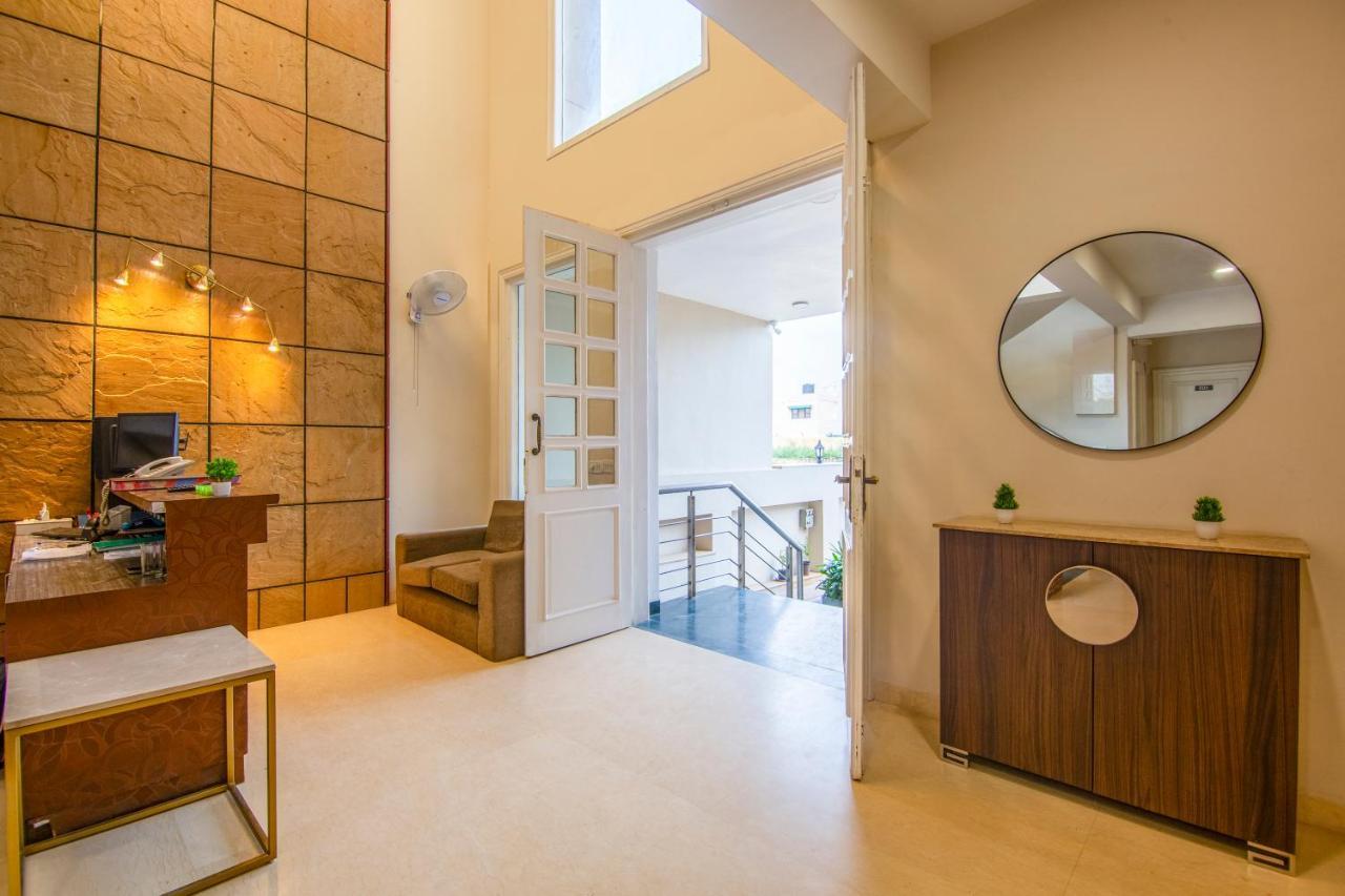 Treebo Jass Hospitality Services - Sec 53 3* Gurgaon