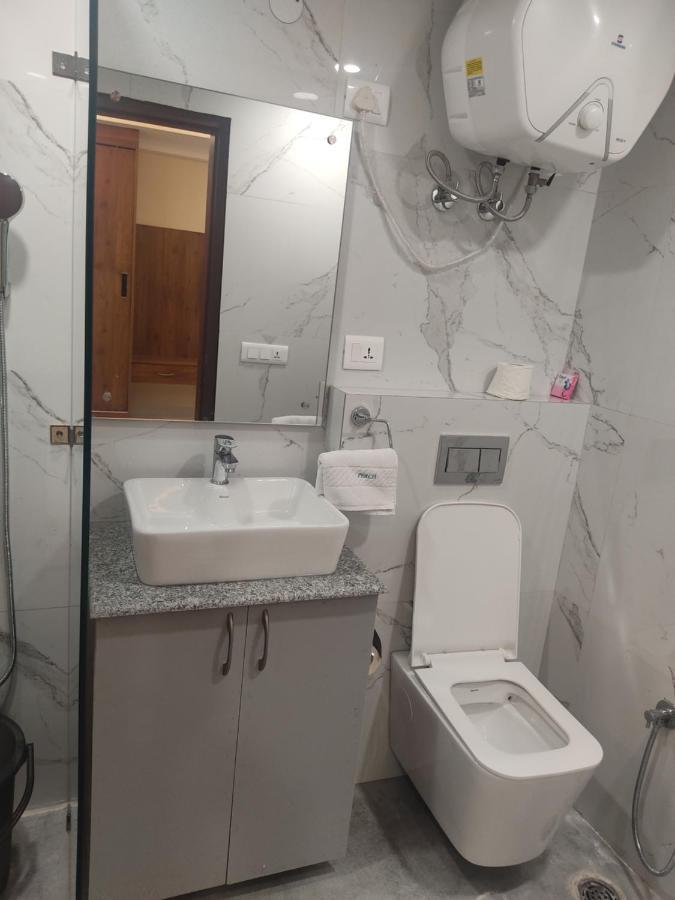 Perch Arbor Cyber Hotel Gurgaon