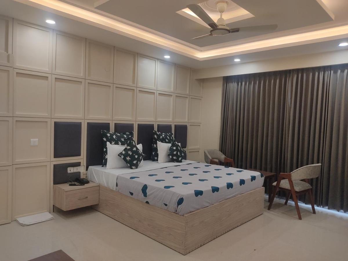 Perch Arbor Cyber 3* Gurgaon