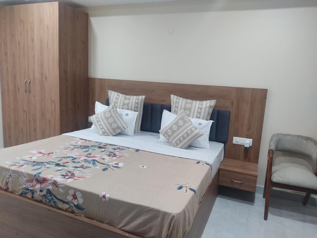 Perch Arbor Cyber Hotel 3*