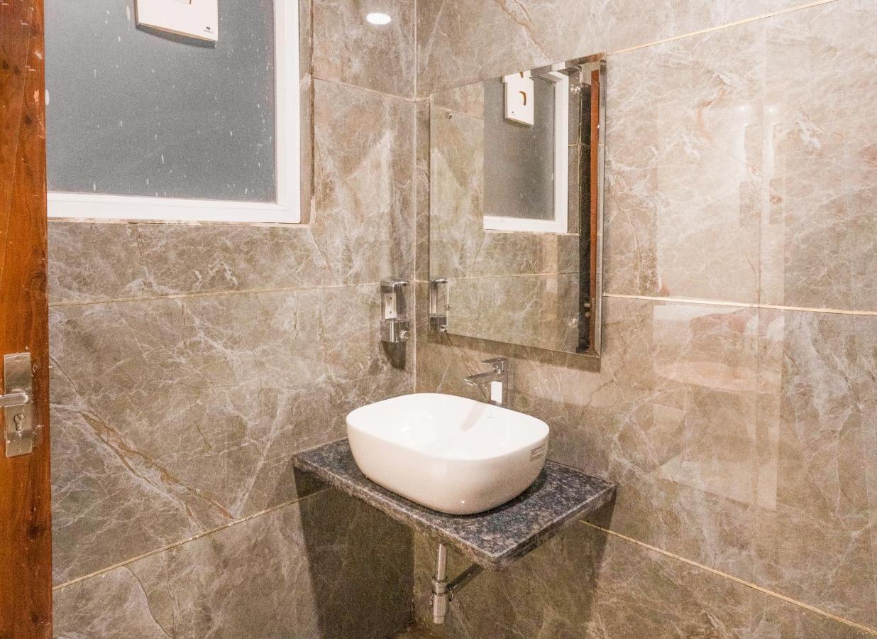 Octave Nirvana Suites Hotel