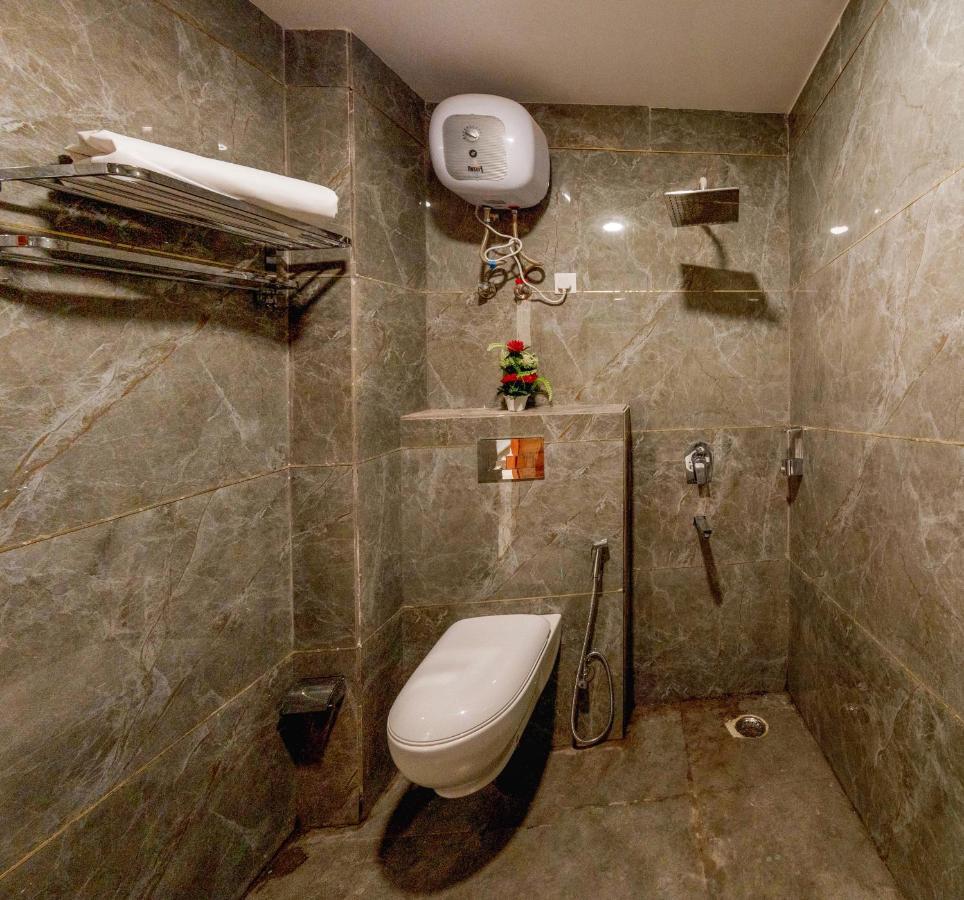Hotel Octave Nirvana Suites