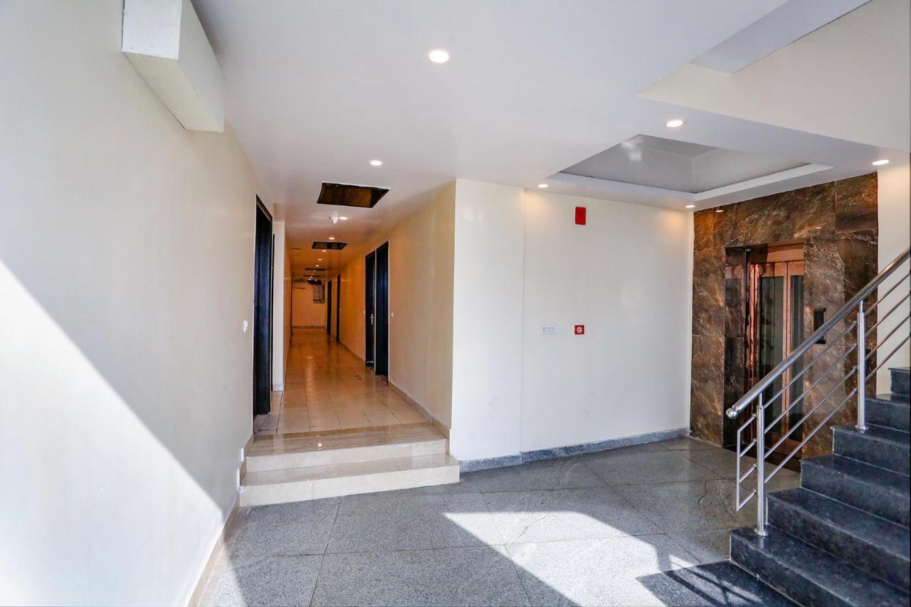 Fabexpress Kapashera Residency Hotel Gurgaon