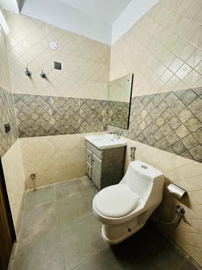 Dm 45 - Millenium Centre 3* Gurgaon