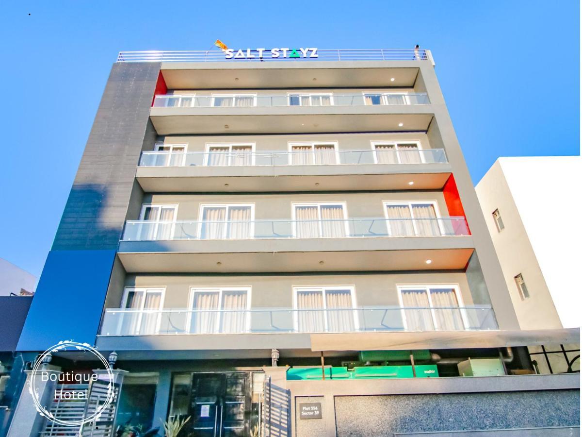 Saltstayz Sector 39- Near Rajiv Chowk & Sohna Road Hotel 3*