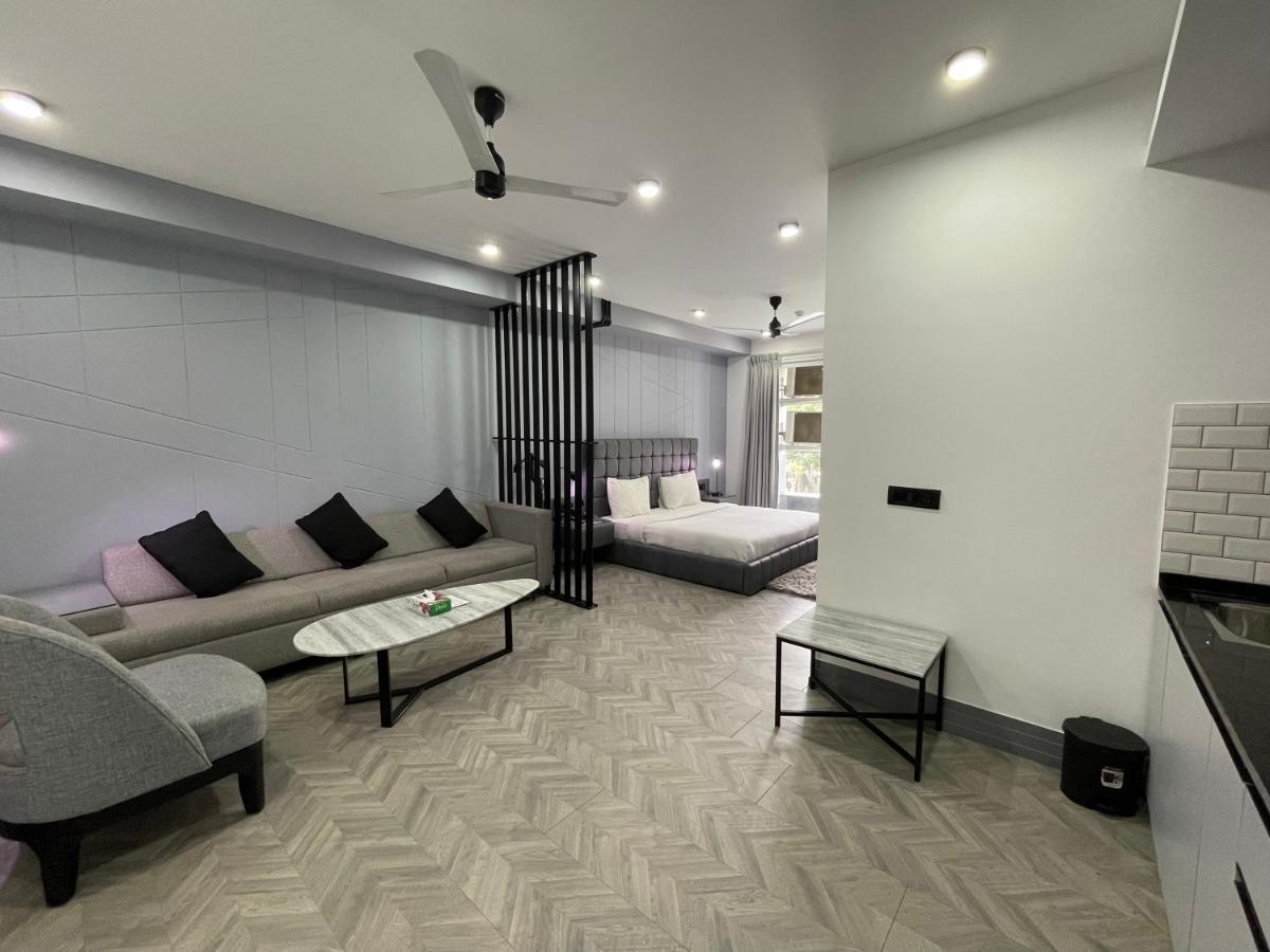 Bedchambers Luxe - Mg Road 3*