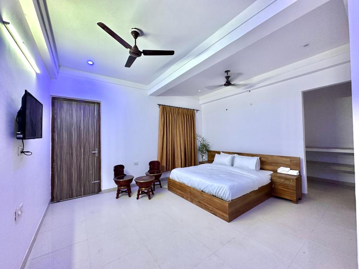 Cozy With No Restrictions Guest house *