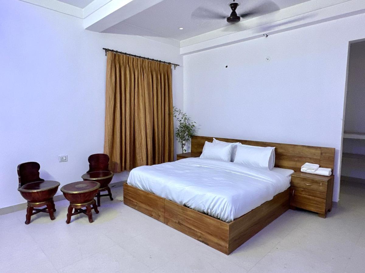 Cozy With No Restrictions Guest house *